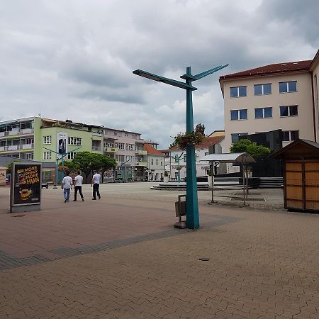 Apartmán Roses Bihać Exteriér fotografie